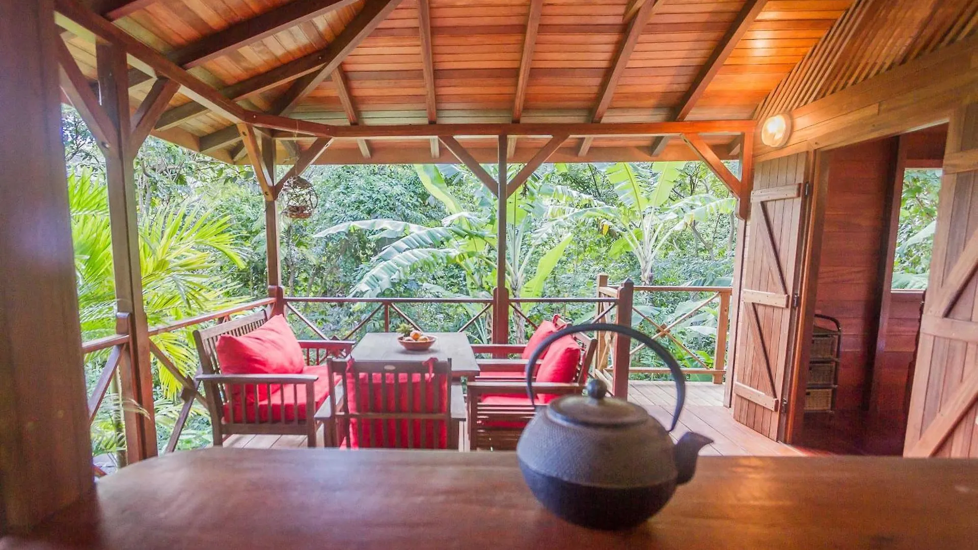 Casa de Férias Ecolodges Karet Deshaies
